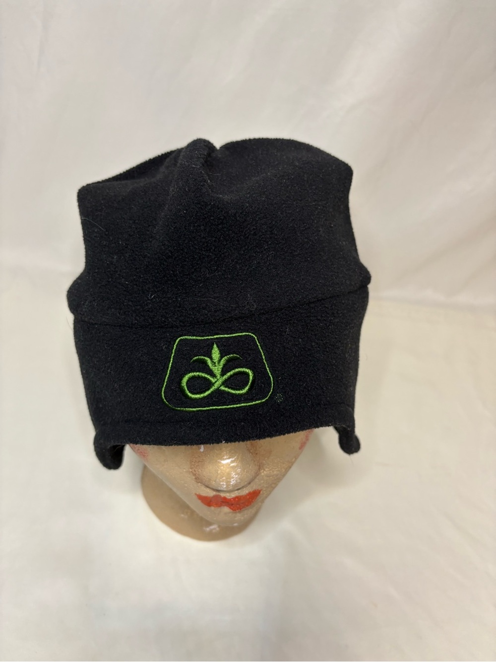 PIONEER Black Men’s DuPont Fleece Beanie with Lime Green Logo